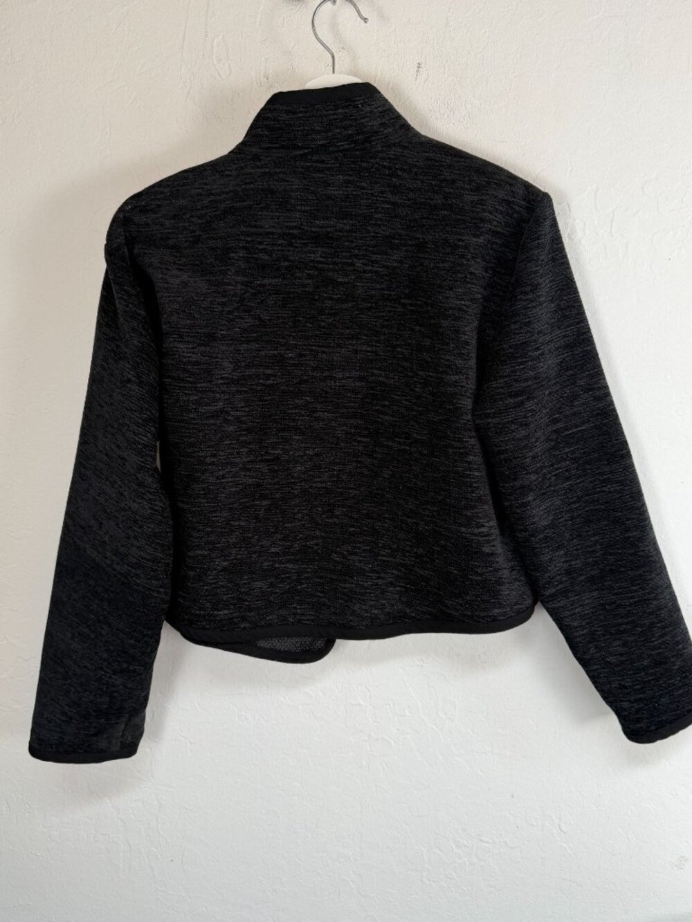 A La Mode Vintage Black Brocade Panel Cropped Jacket Made in USA Size Medium - Picture 3 of 10